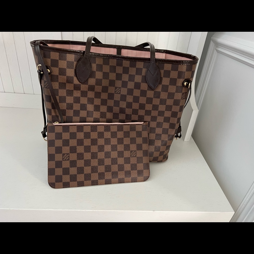 Louis Vuitton Neverfull MM Ebene Ballerina Interior